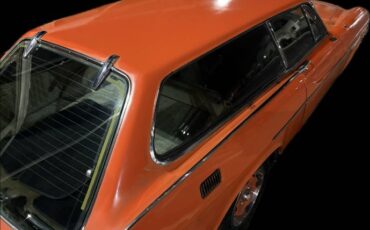 Volvo-P1800es-1973-Orange-7