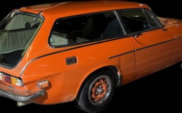 Volvo-P1800es-1973-Orange-9