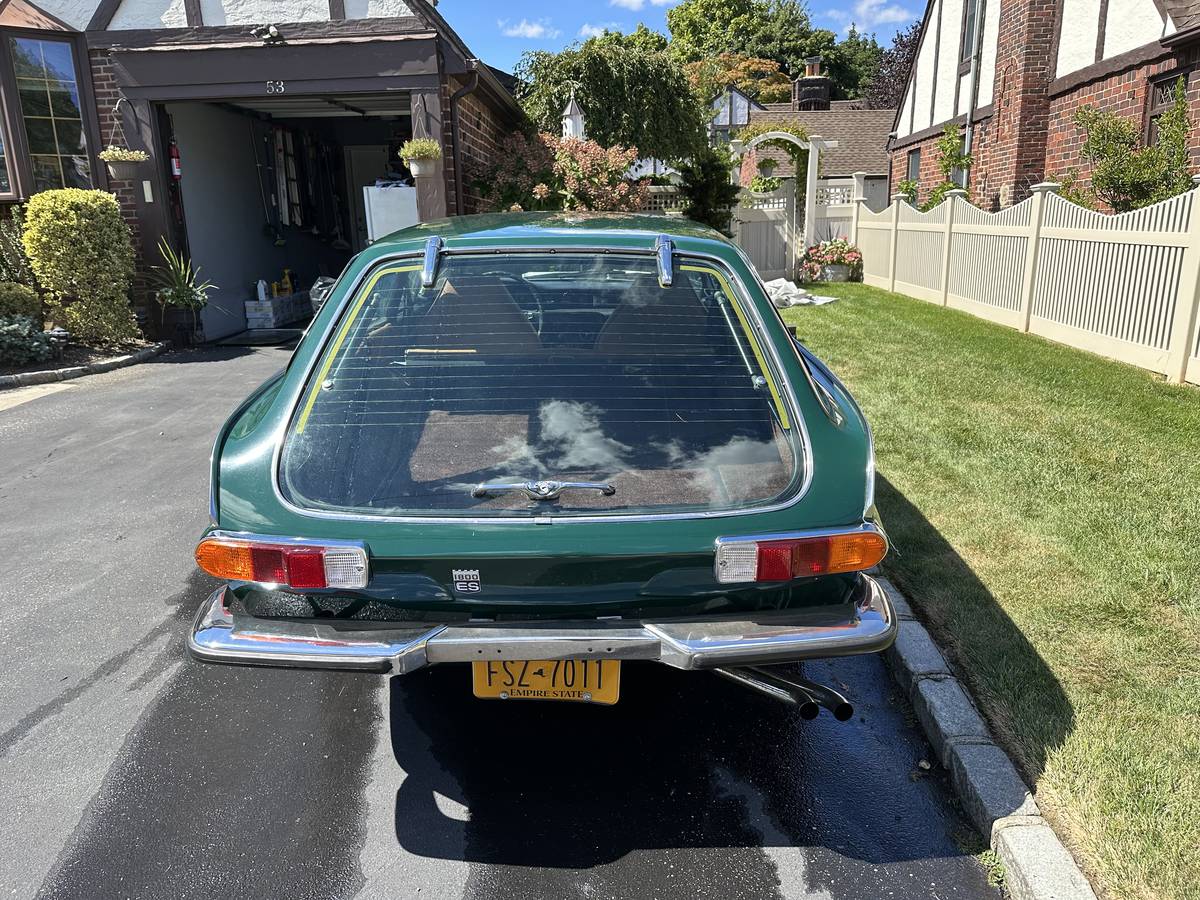 Volvo-p1800es-1972-green-2