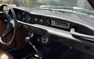 Volvo-p1800es-1972-green-5