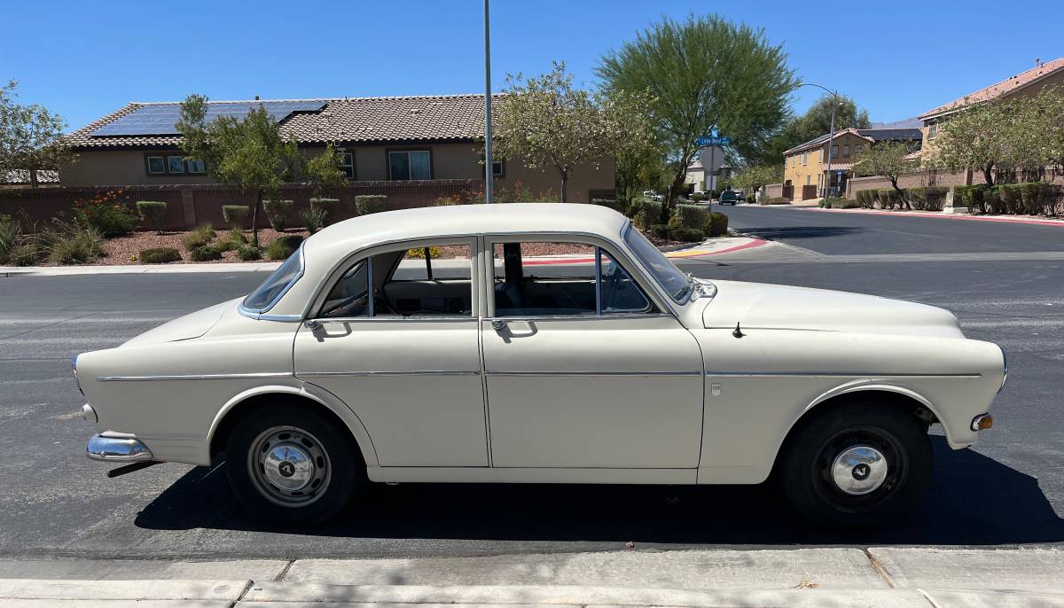 Volvo-s122-1966-white-8