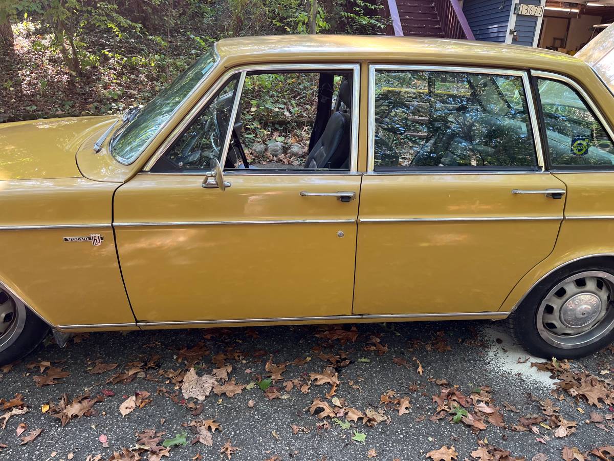 Vovlo-164-1971-yellow-12