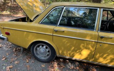 Vovlo-164-1971-yellow-13