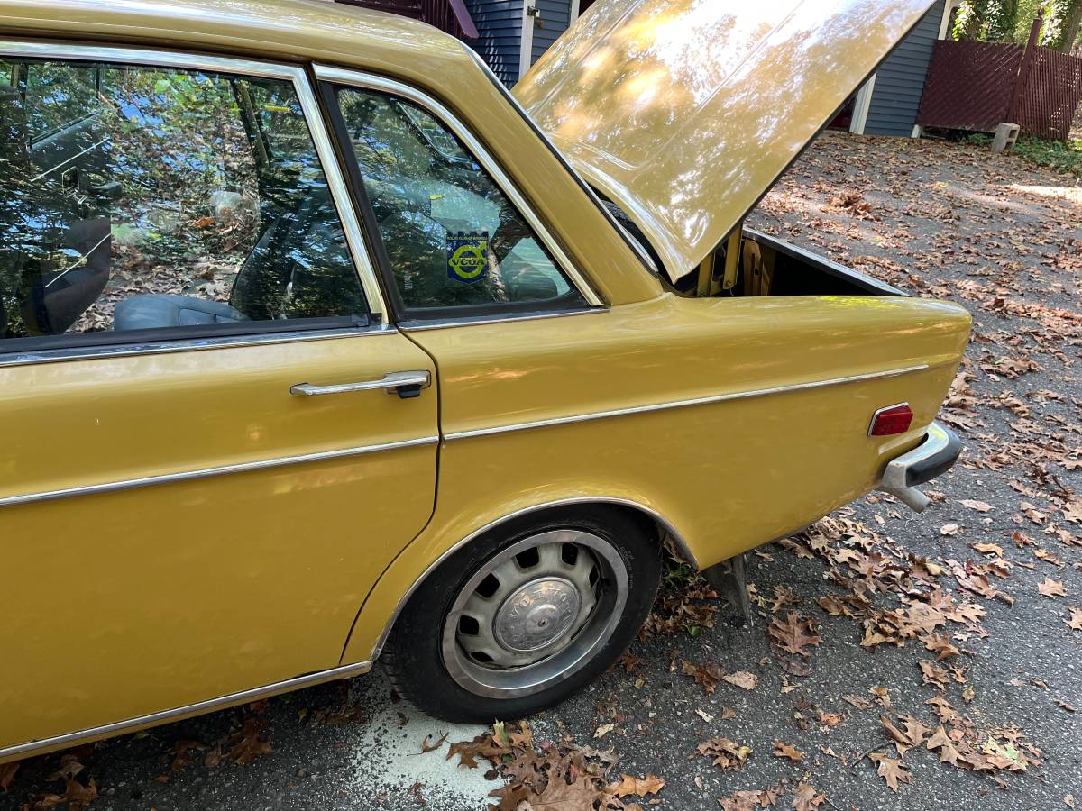 Vovlo-164-1971-yellow-14