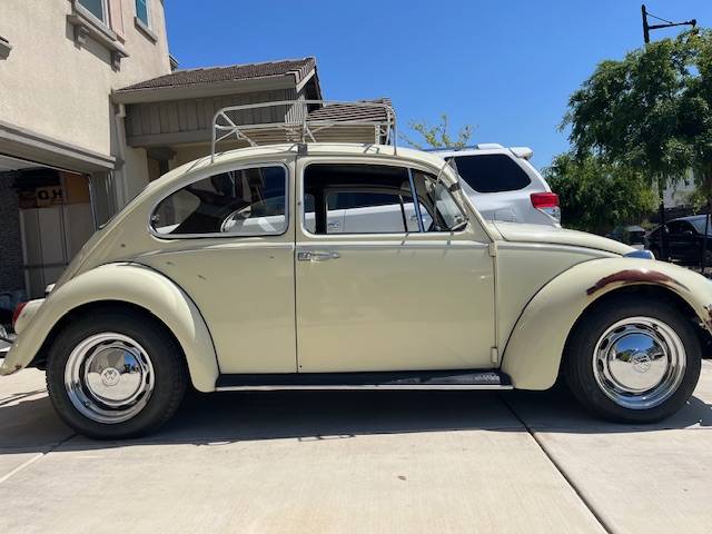 Vw-beetle-1967-yellow-1