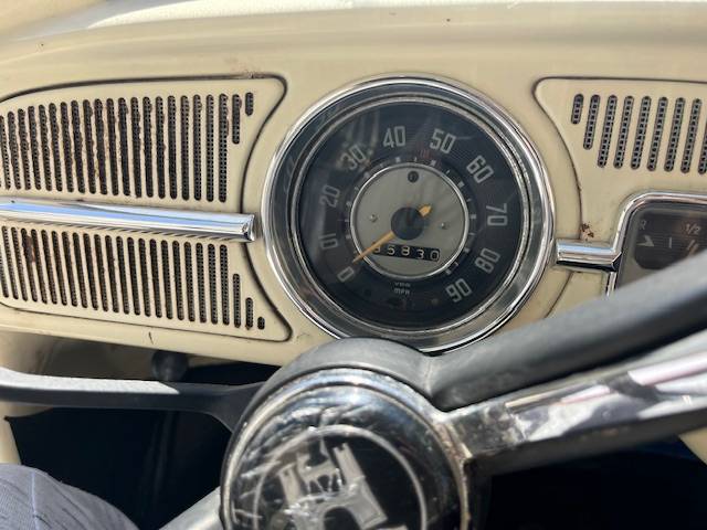 Vw-beetle-1967-yellow-4