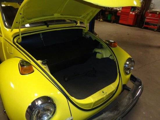 Vw-beetle-1979-yellow-23