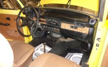 Vw-beetle-1979-yellow-8