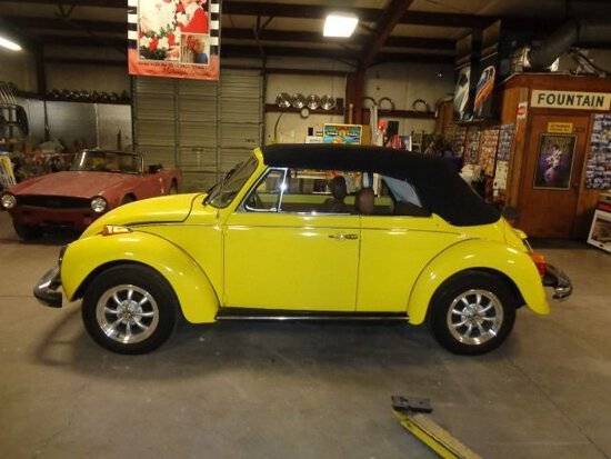 Vw-beetle-convertible-1979-yellow-13