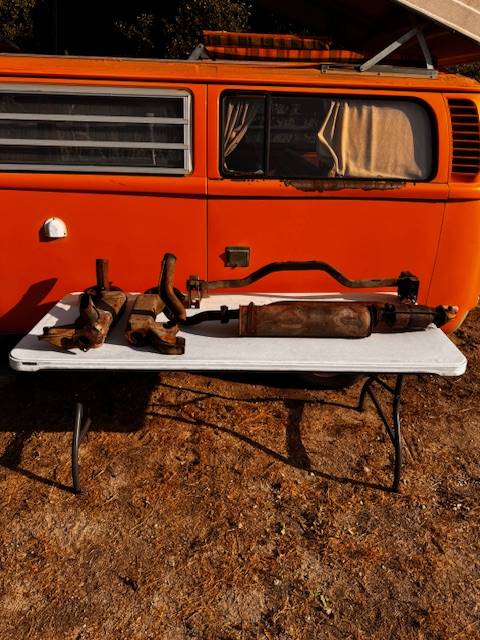 Vw-bus-1977-orange-11