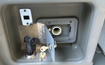 Vw-eurovan-camper-1995-white-12