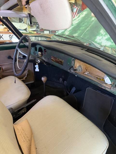 Vw-karmann-ghia-1971-green-2
