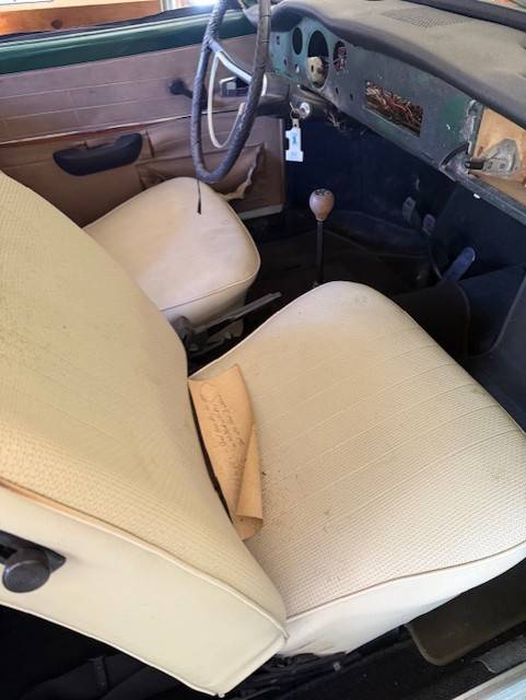 Vw-karmann-ghia-1971-green-3