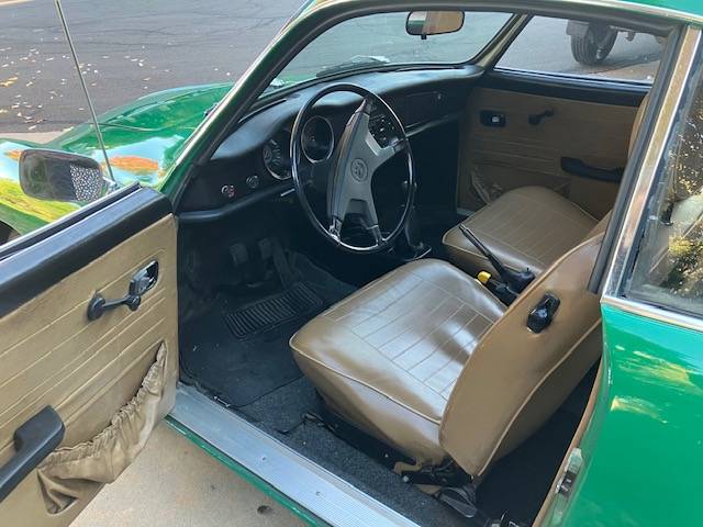 Vw-karmann-ghia-1974-green-10