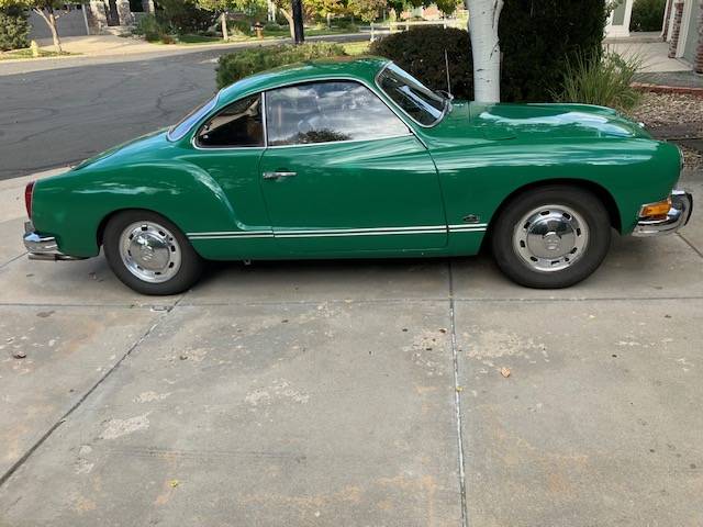 Vw-karmann-ghia-1974-green-12