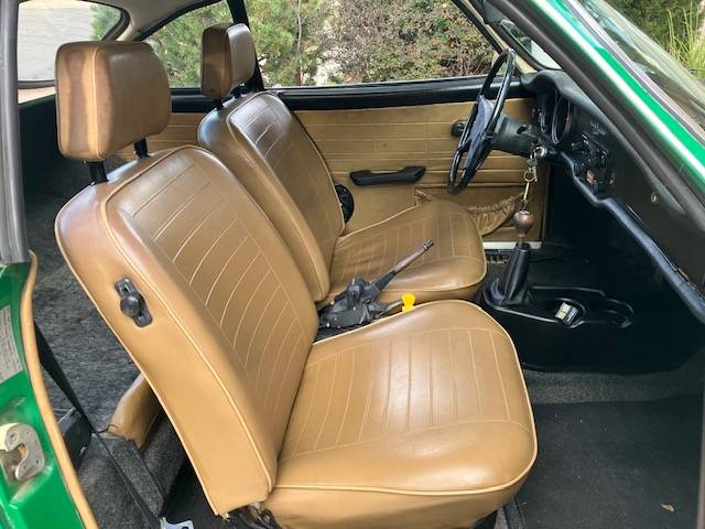 Vw-karmann-ghia-1974-green-14