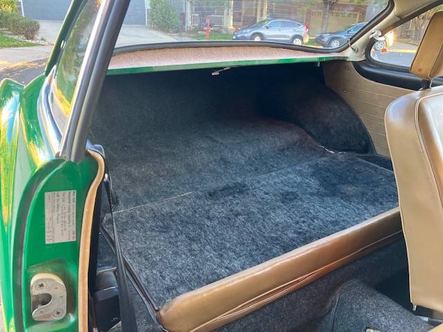 Vw-karmann-ghia-1974-green-15