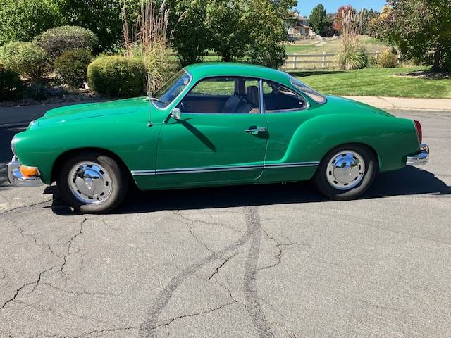 Vw-karmann-ghia-1974-green-4