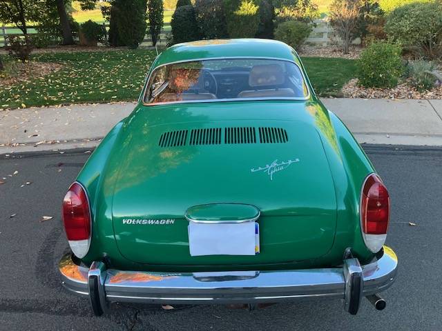 Vw-karmann-ghia-1974-green-8