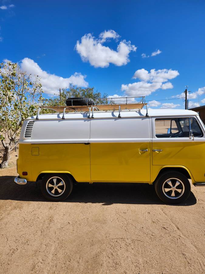 Vw-panel-van-1972-yellow-3