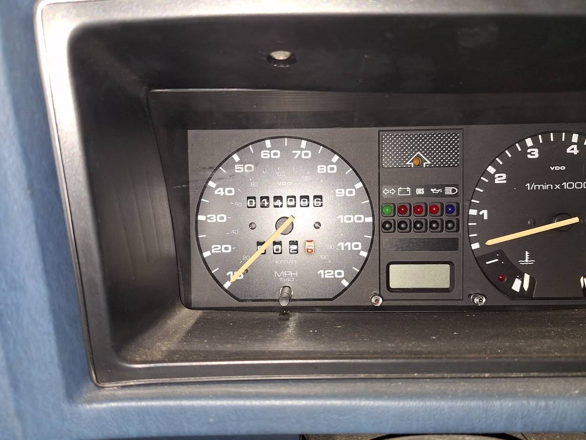 Vw-scirocco-1984-4
