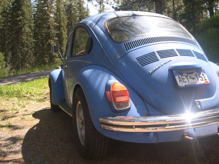 Vw-super-beetle-1972-blue-17