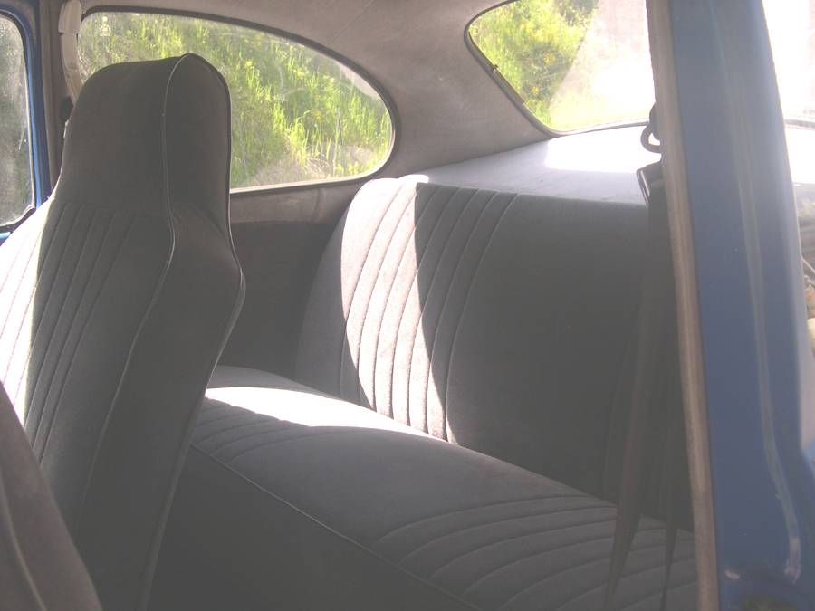 Vw-super-beetle-1972-blue-2