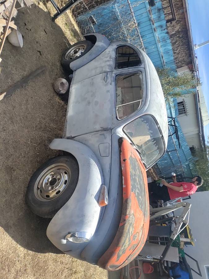 Vw-super-beetle-1972-grey-2