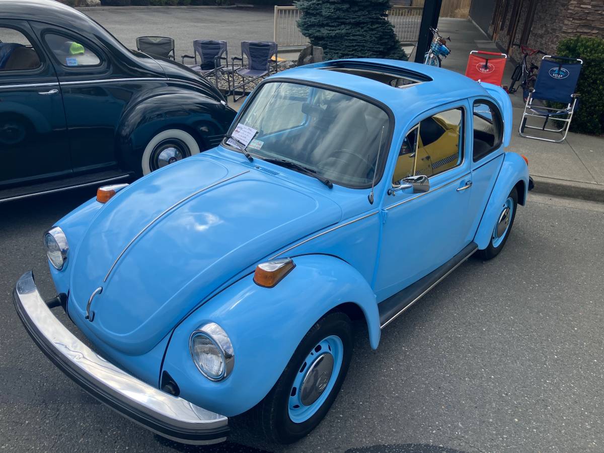 Vw-super-beetle-1974-blue