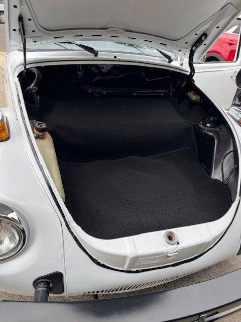 Vw-super-beetle-truck-1974-white-1