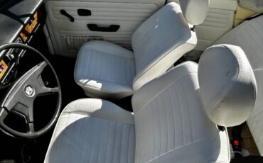 Vw-superbeetle-convertible-1978-white-1