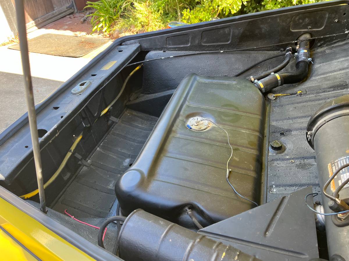 Vw-thing-1973-yellow-10