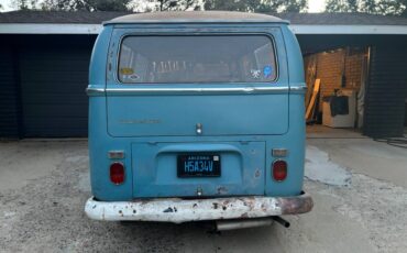Vw-transporter-1970-blue-15