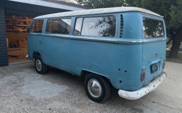 Vw-transporter-1970-blue-16