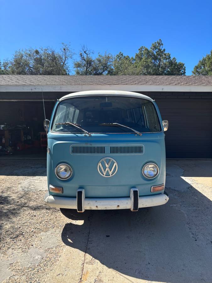 Vw-transporter-1970-blue-6