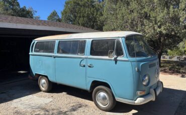 Vw-transporter-1970-blue-8