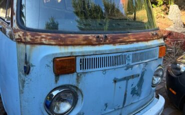 Vw-transporter-1975-blue