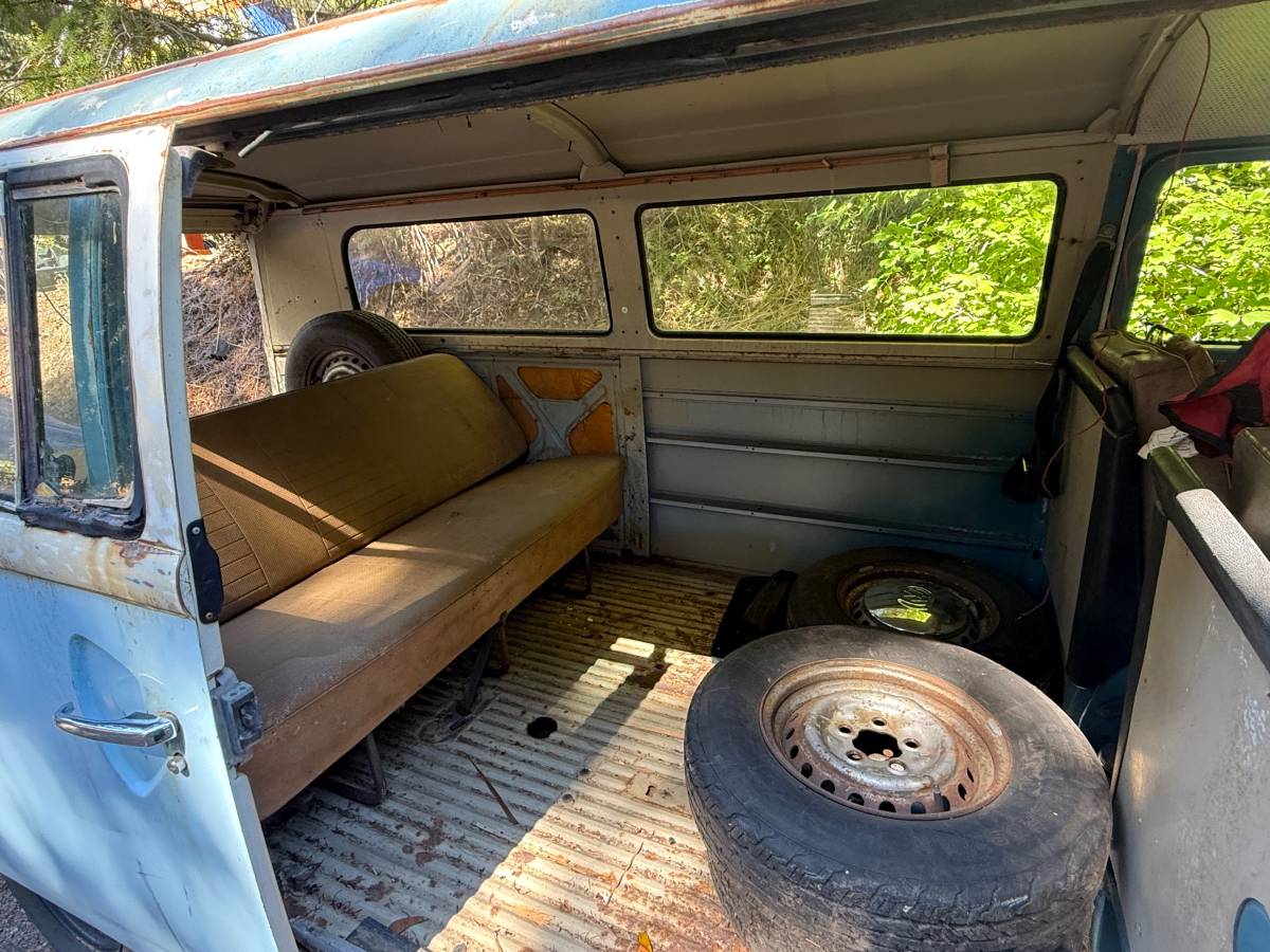 Vw-transporter-1975-blue-5