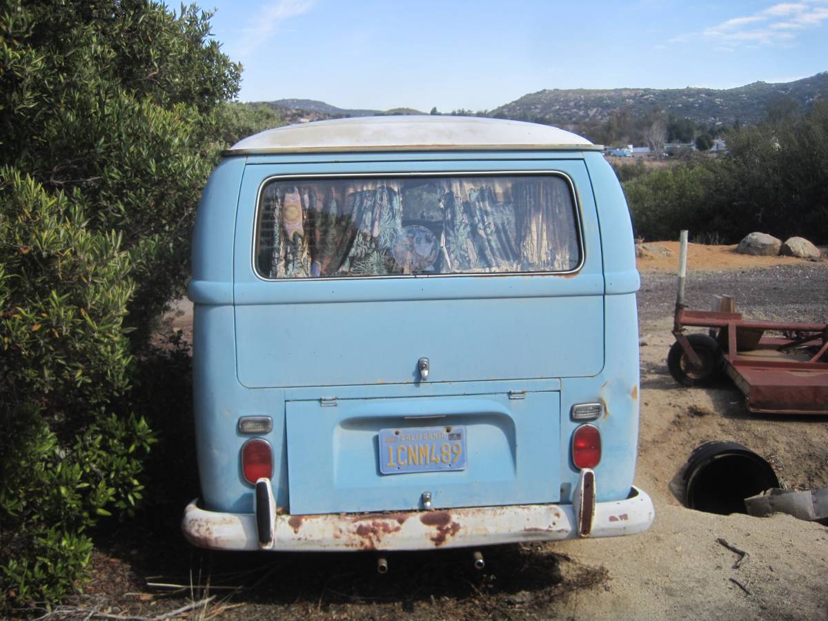 Vw-type-2-1969-blue-1
