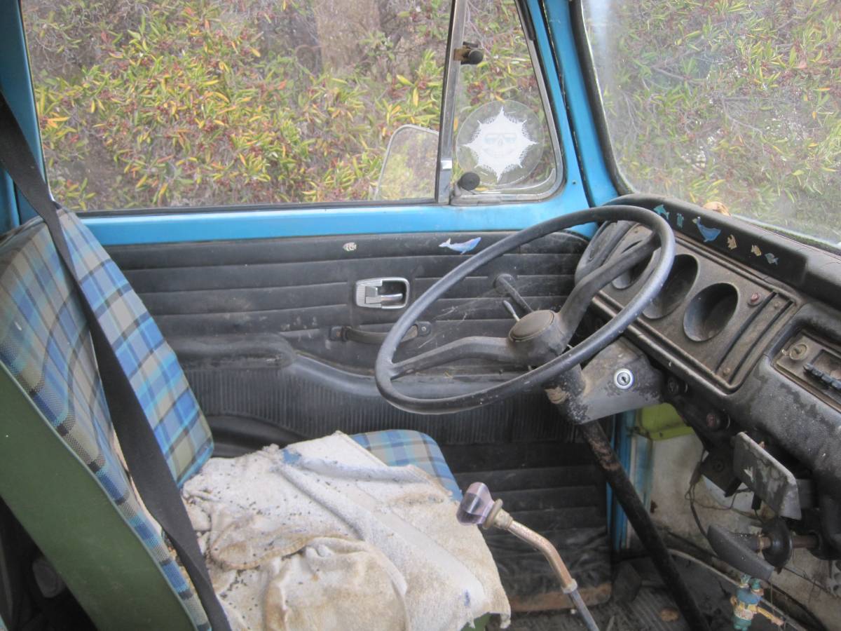 Vw-type-2-1969-blue-7