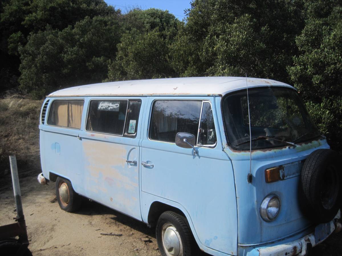 Vw-type-2-1969-blue-9