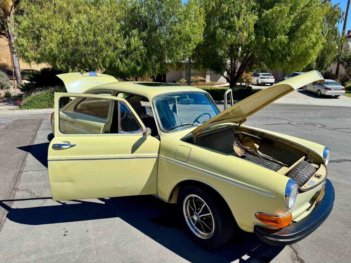 Vw-type-3-1971-yellow-3
