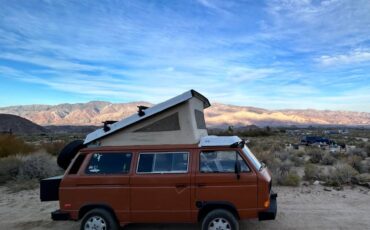 Vw-vanagon-1982-orange