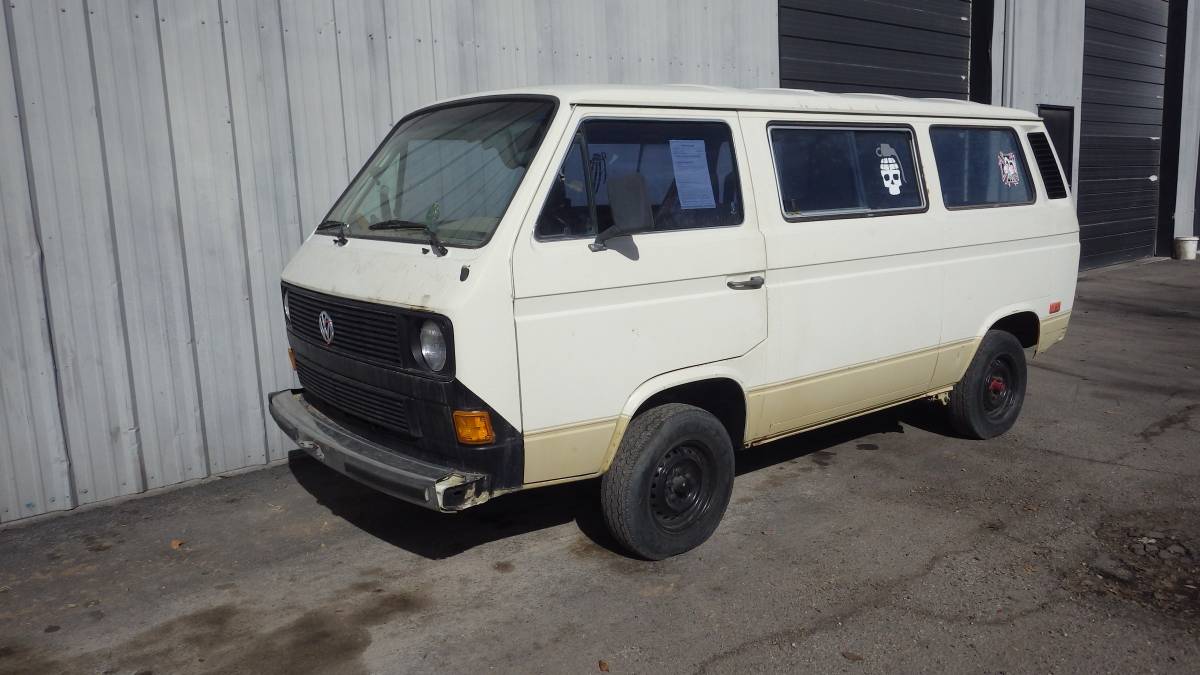 Vw-vanagon-1983-brown-19
