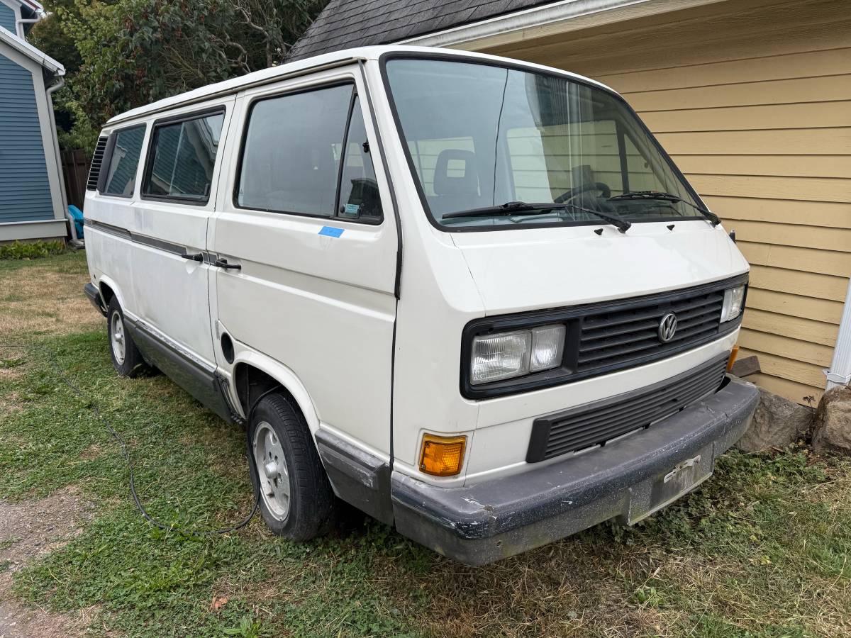 Vw-vanagon-1989-white