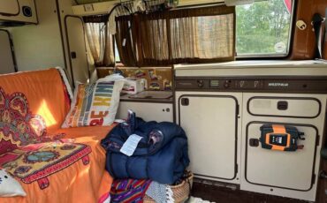 Vw-vanagon-westfalia-1982-orange-5