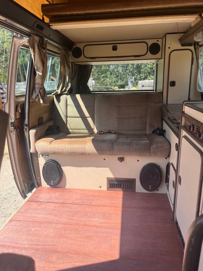 Vw-vanagon-westfalia-1984-6
