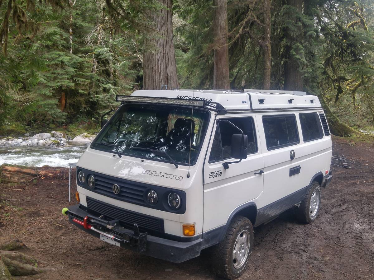 Vw-vanagon-westfalia-1989-white-19