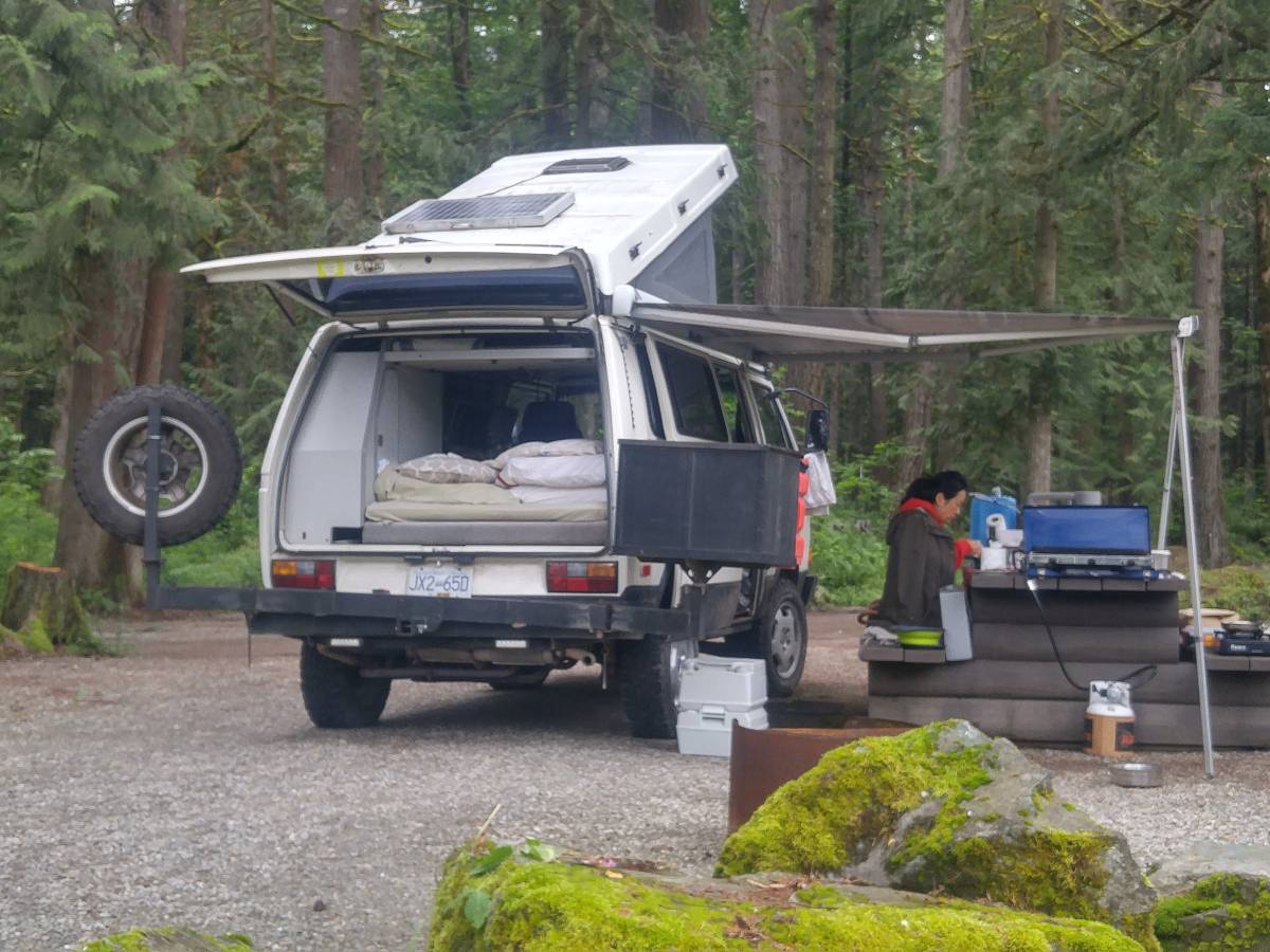 Vw-vanagon-westfalia-1989-white-3