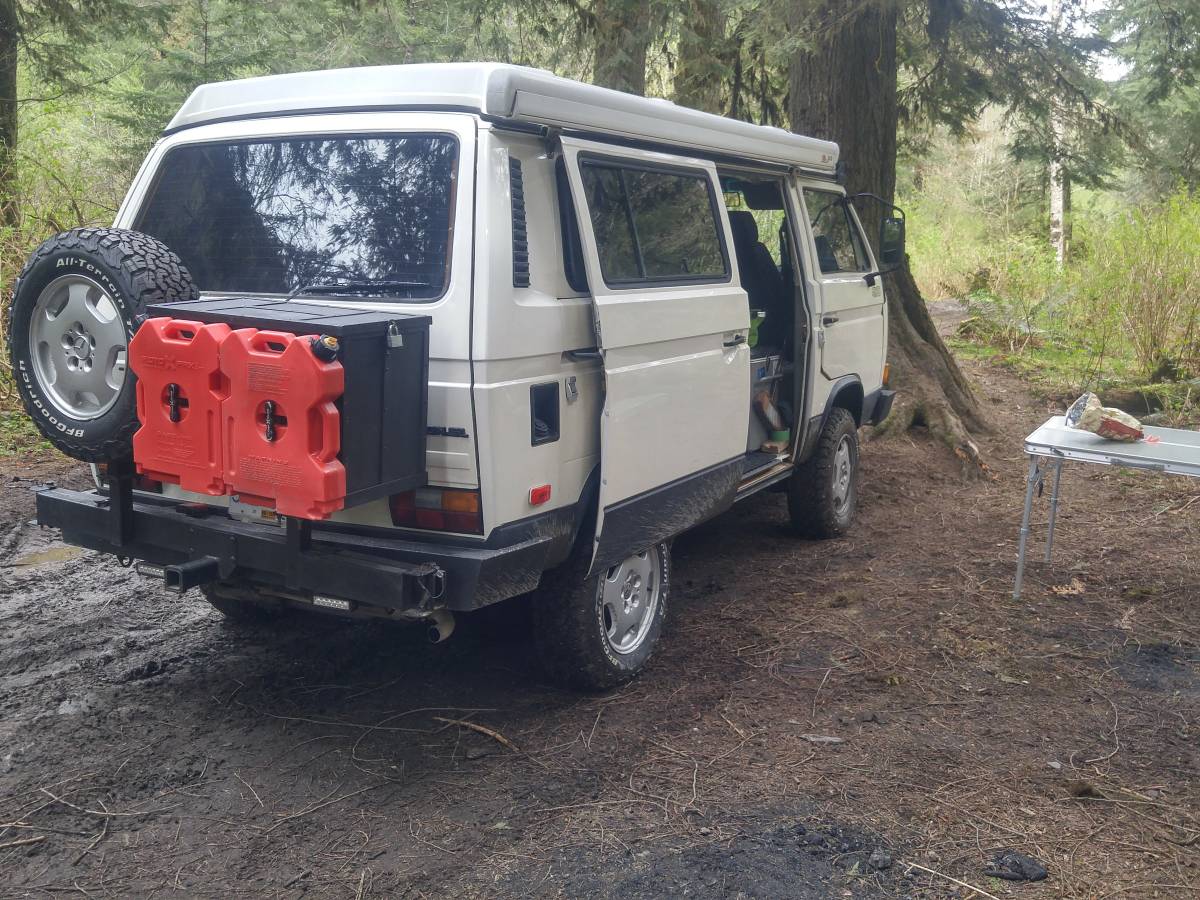 Vw-vanagon-westfalia-1989-white-4